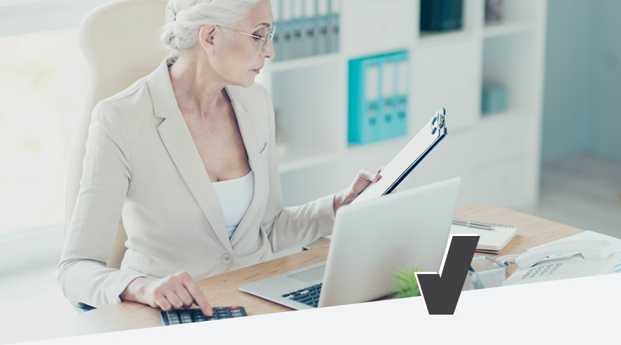 When is the best time to switch payroll providers